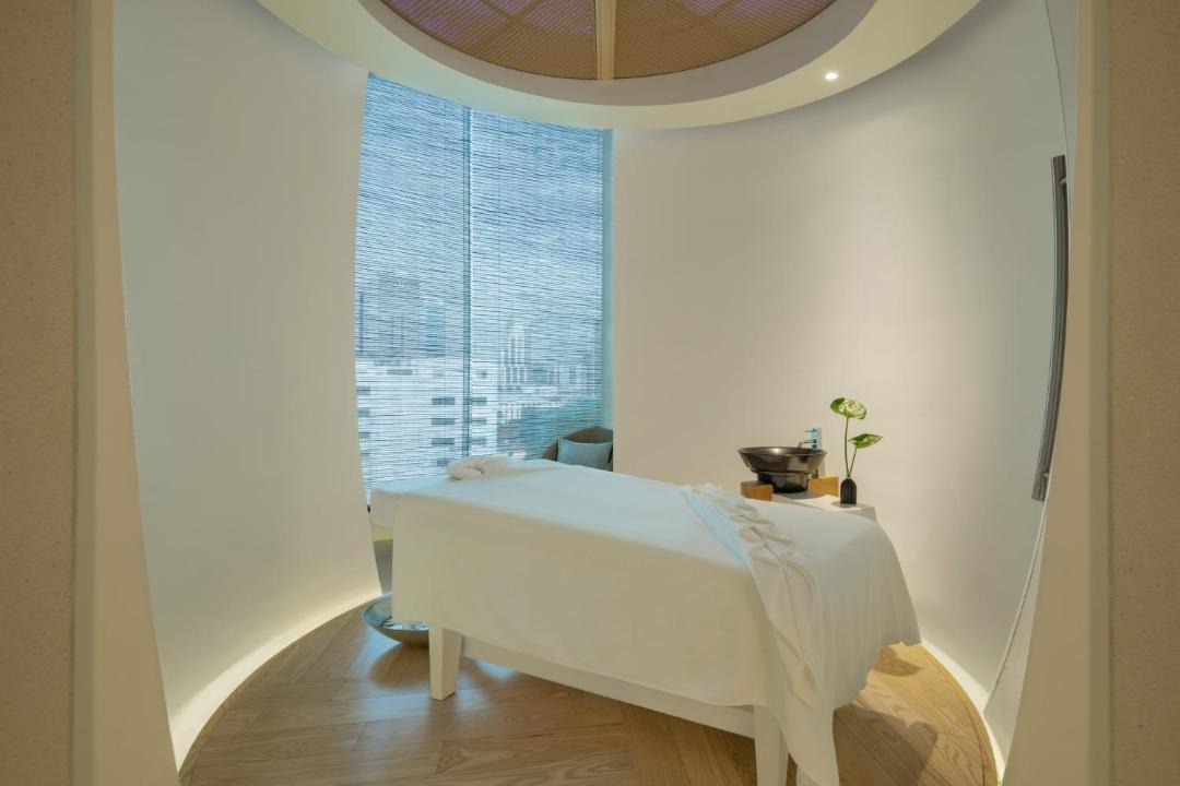 Silom Hotel | Le Meridien Bangkok