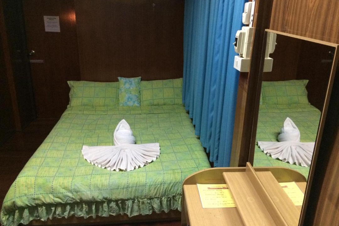 Lop Buri House | PEE HOMESTAY LOPBURI