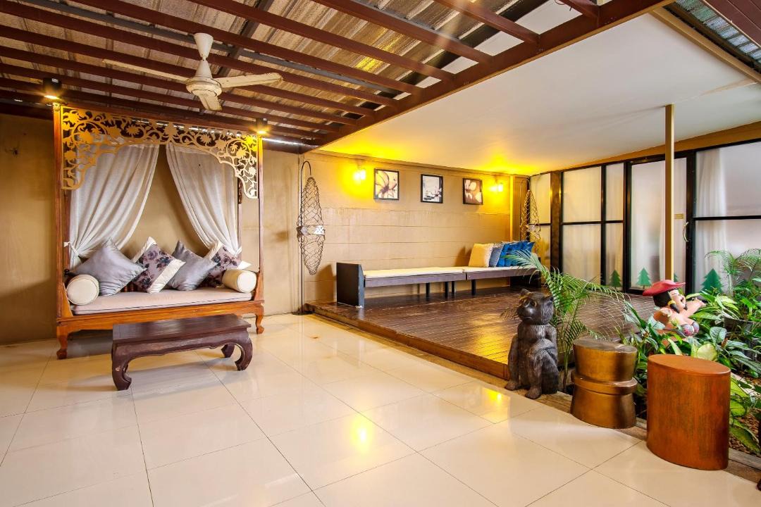 Ban Bo Han Hotel | Naiyang Beach Hotel SHA Plus