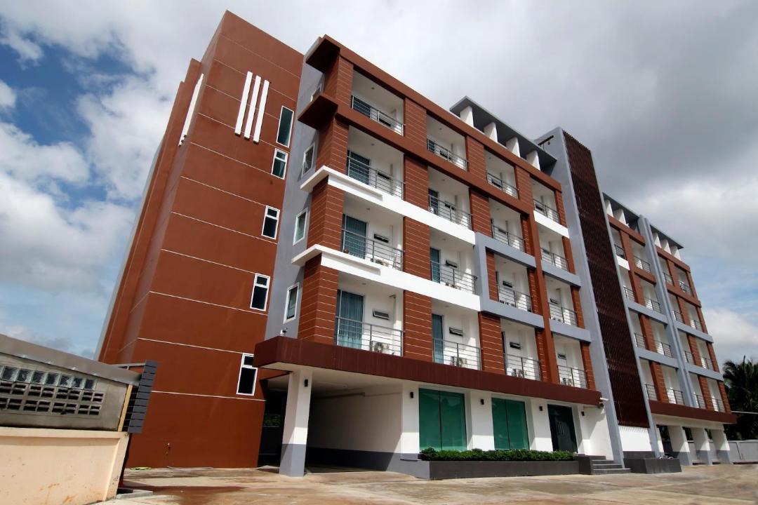 Makham Tia Apartment | Smith Residence