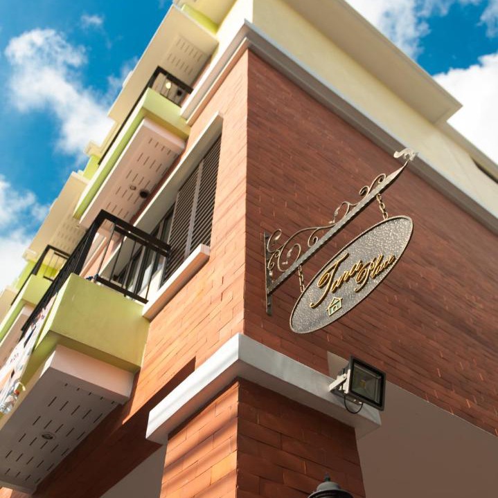 Wat Sam Phraya Hotel | Tara Place Hotel Bangkok