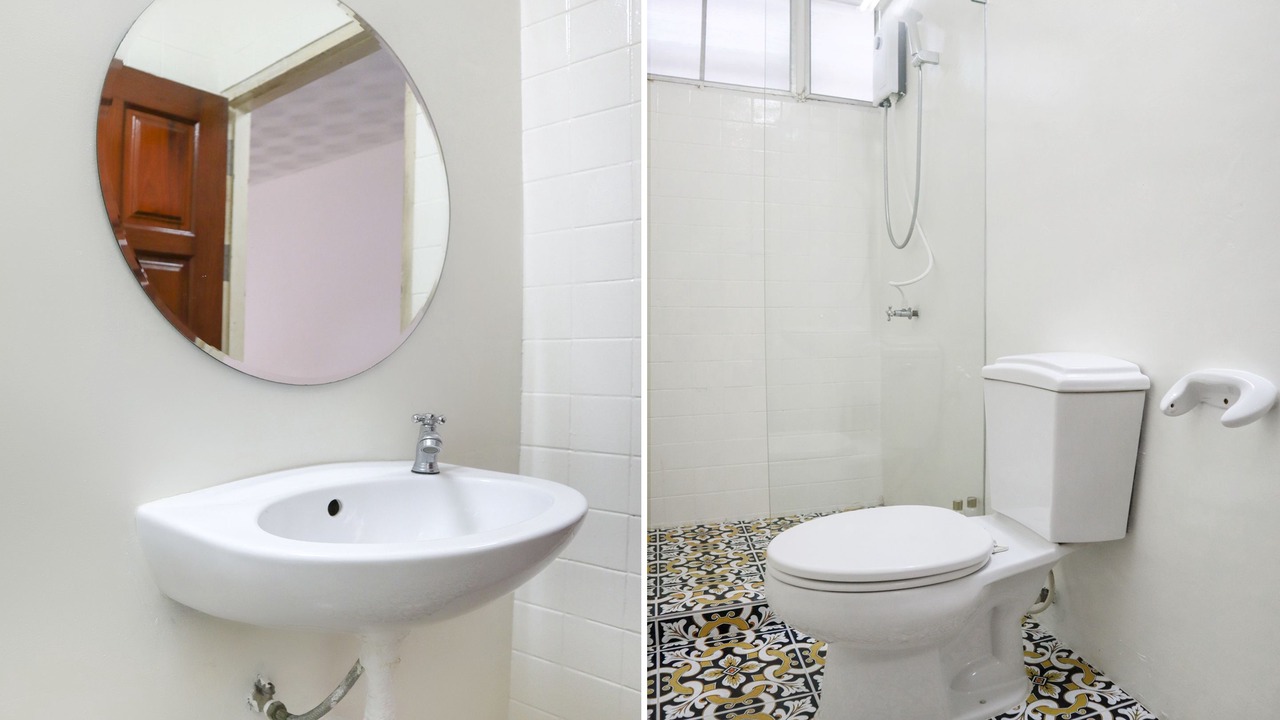 Photo of Bathroom in Downtown Krabi