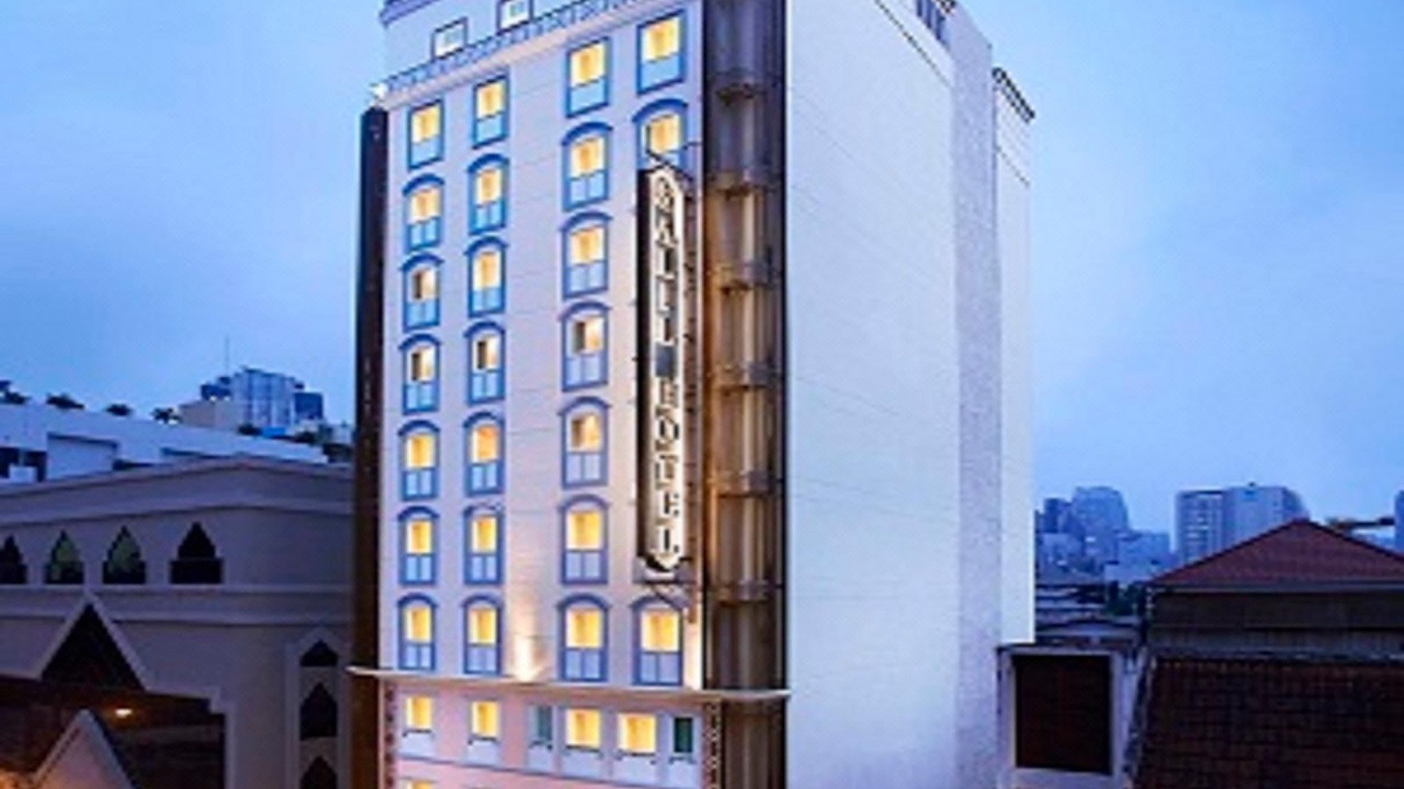 Photo of Buildings in Nana