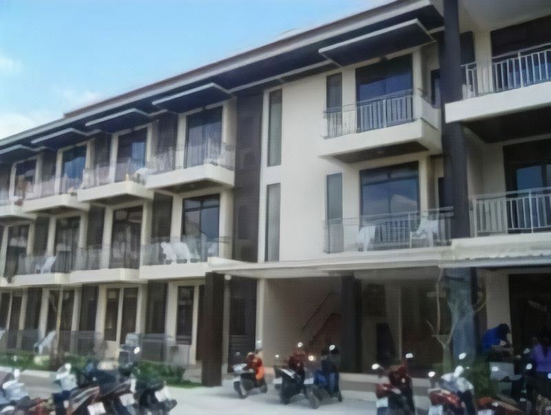 Photo of Buildings in Chaweng City Center