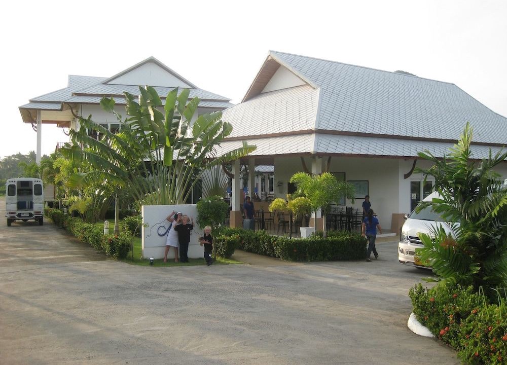 Photo of Buildings in Ban Khlong Haeng