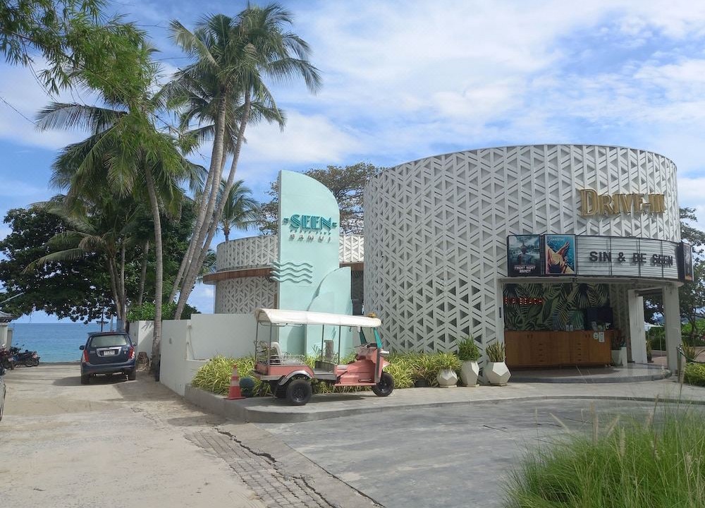 Photo of Buildings in Chaweng City Center