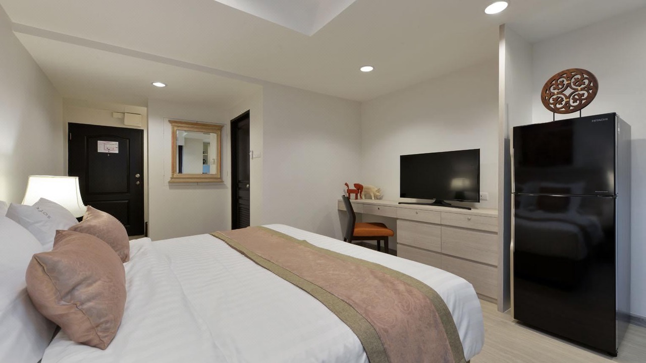 Photo of Bedroom in Ploenchit