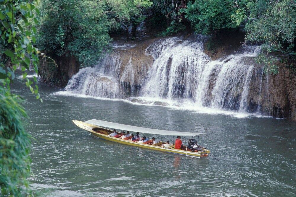 Photo of Others in Dan Makham Tia