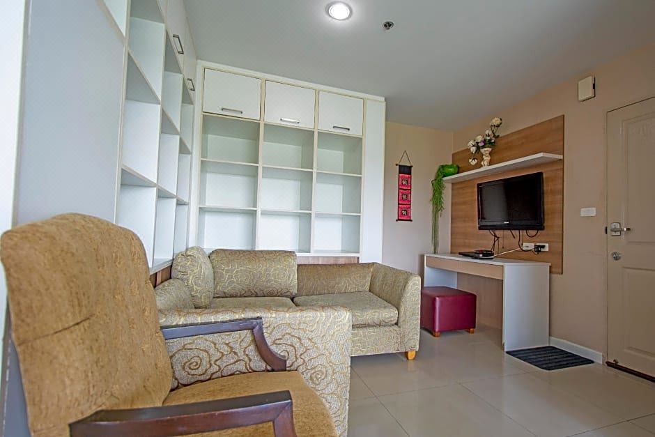 Photo of Livingroom in Bang Wa