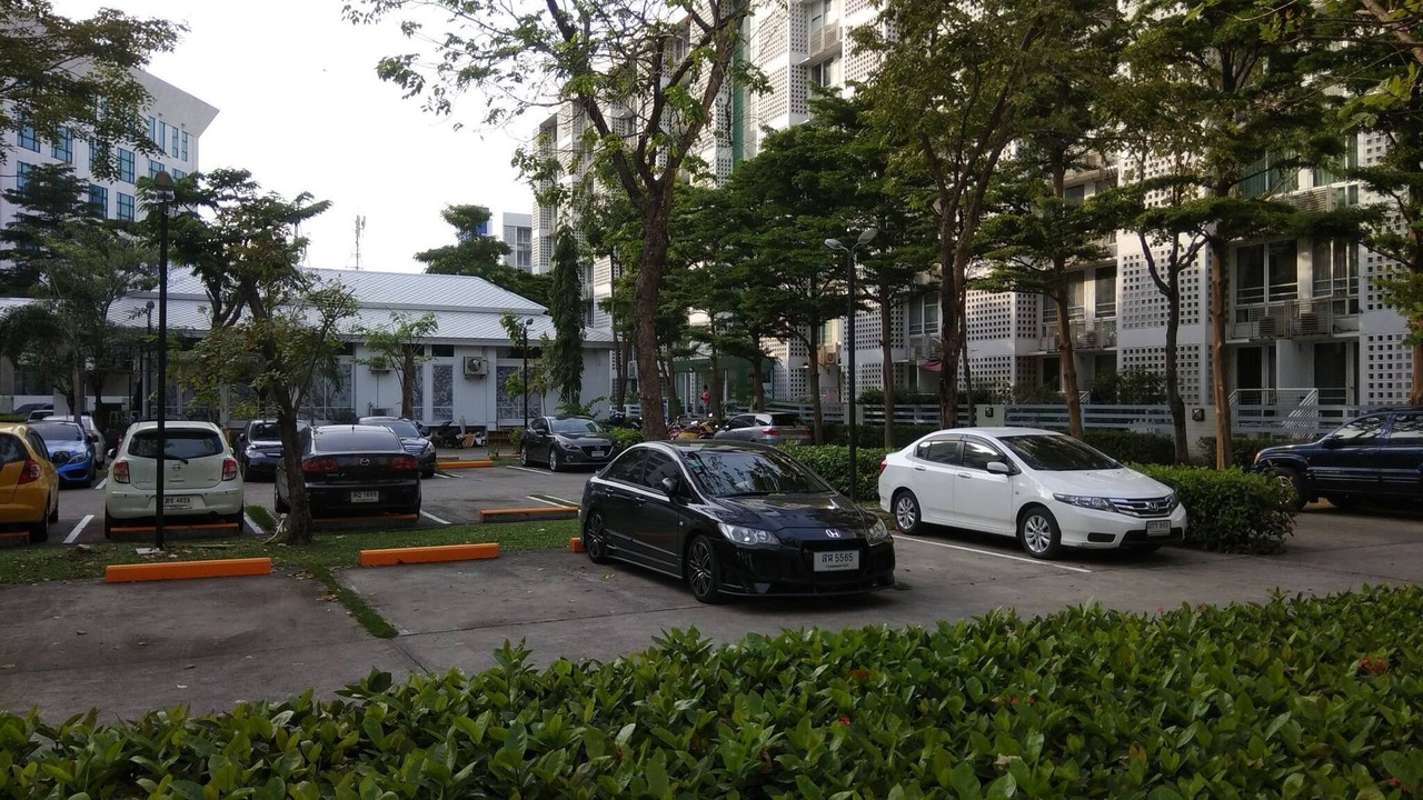 Photo of Others in Huai Khwang