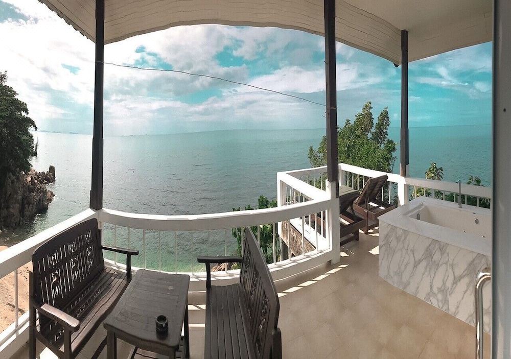 Photo of Patio Balcony in Haad Yao