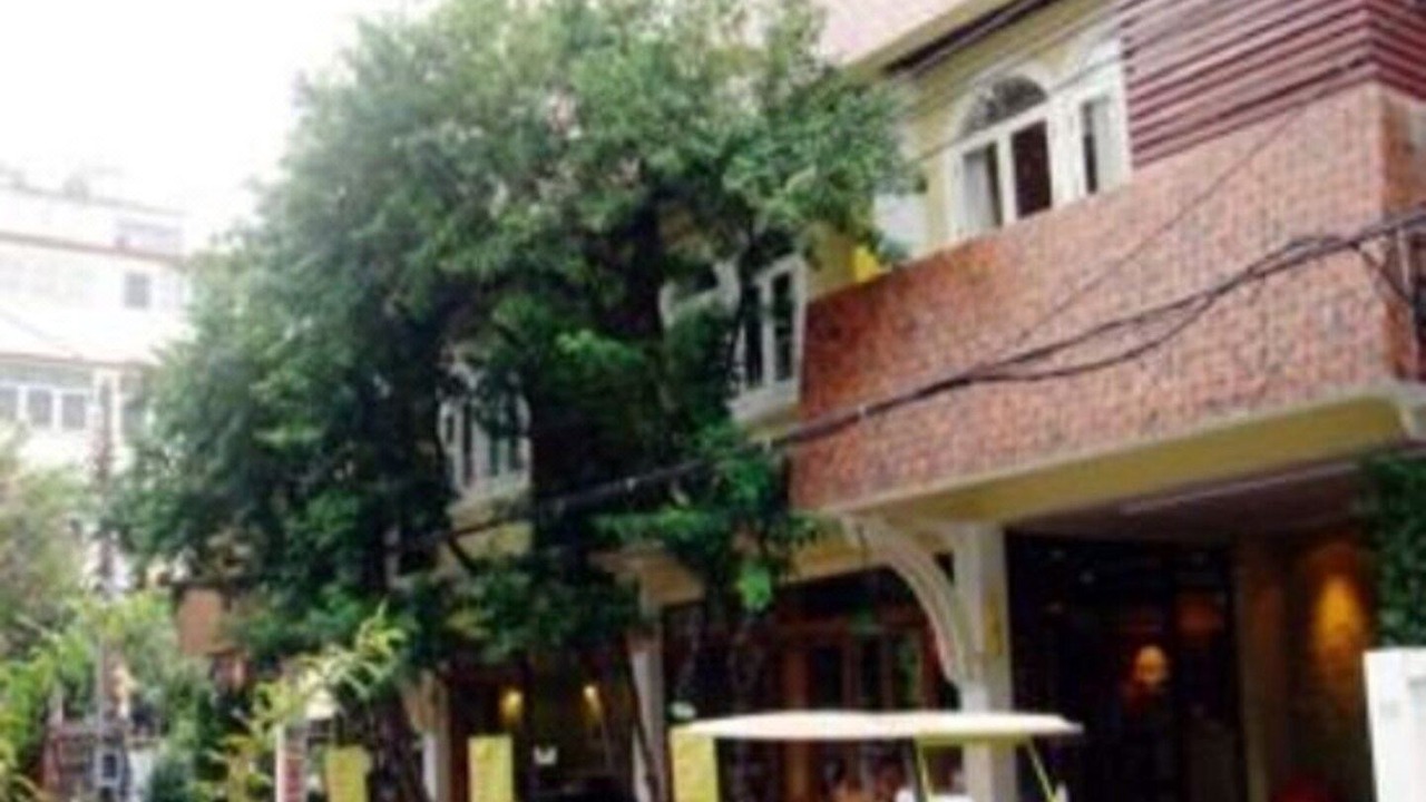 Photo of Buildings in Nana