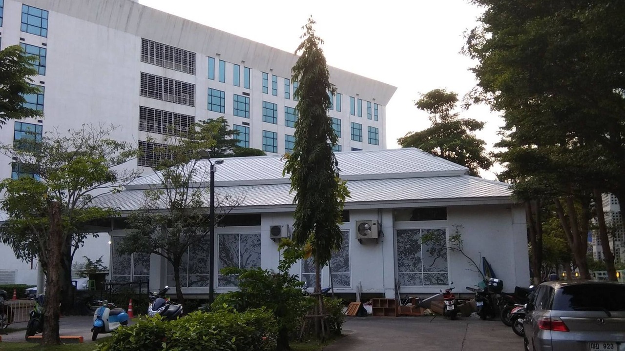 Photo of Buildings in Huai Khwang