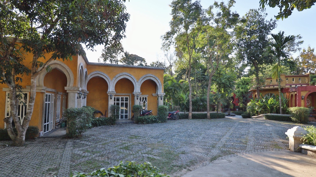 Photo of Buildings in Mae Rim