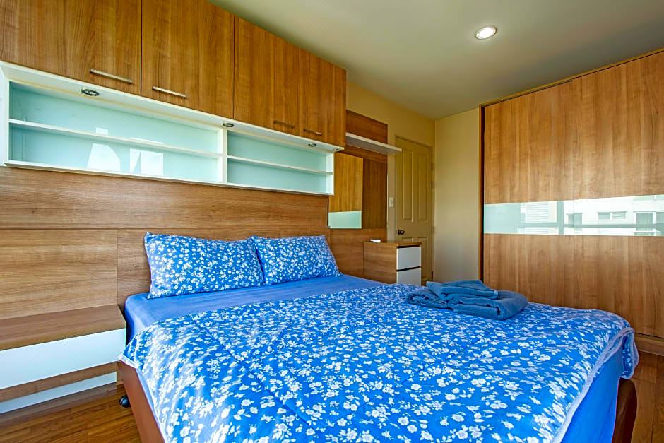 Photo of Bedroom in Bang Wa
