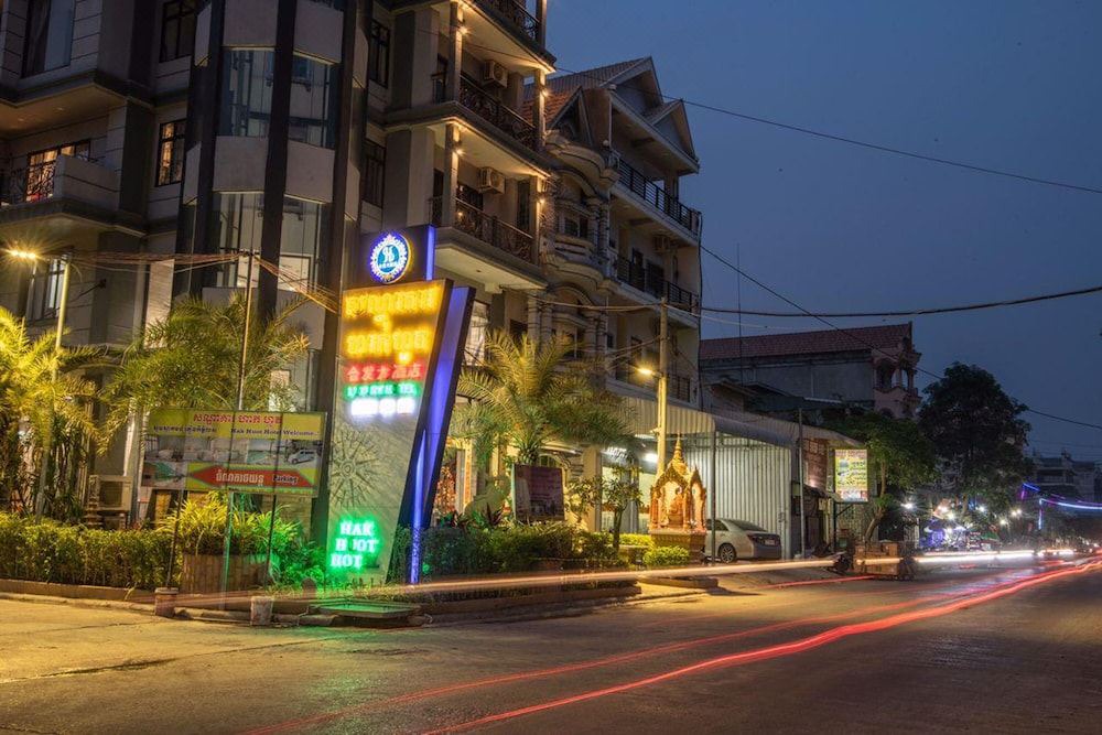 Photo of Buildings in Poipet