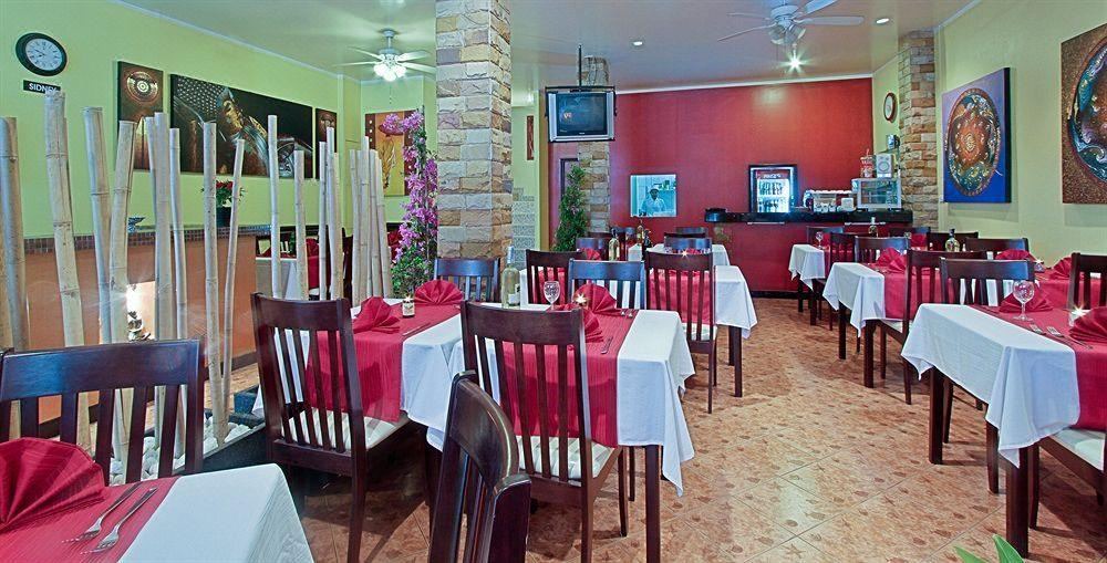 Photo of Livingroom in Nanai Road