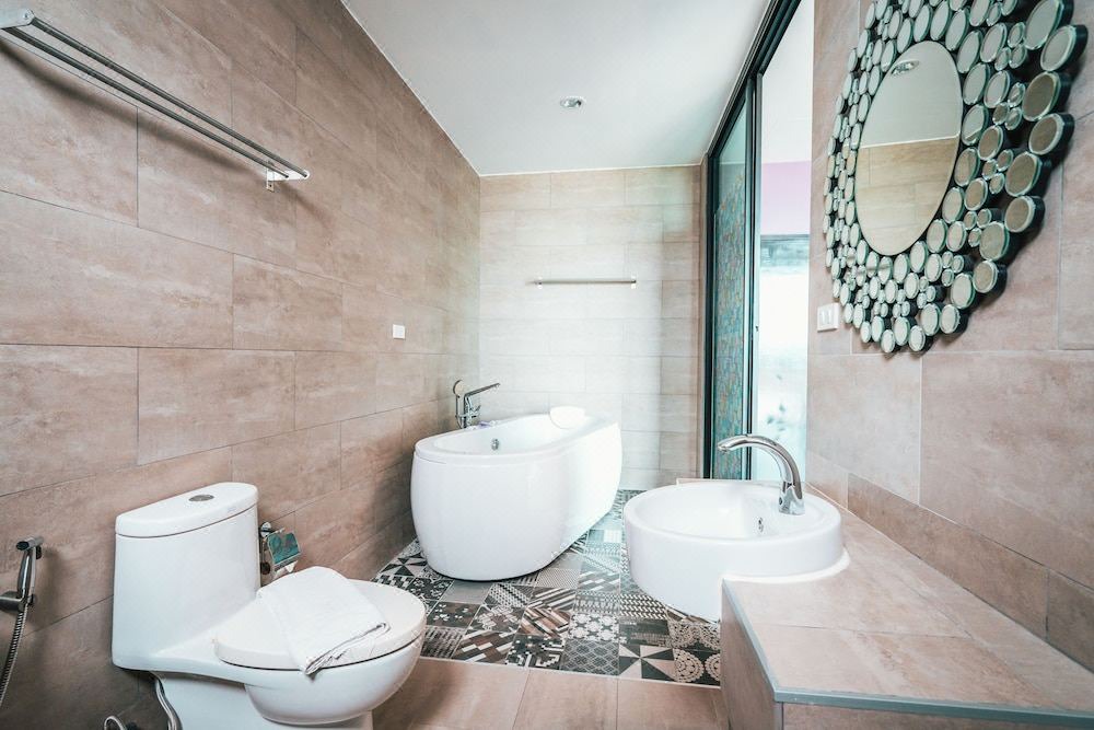 Photo of Bathroom in Chaweng City Center