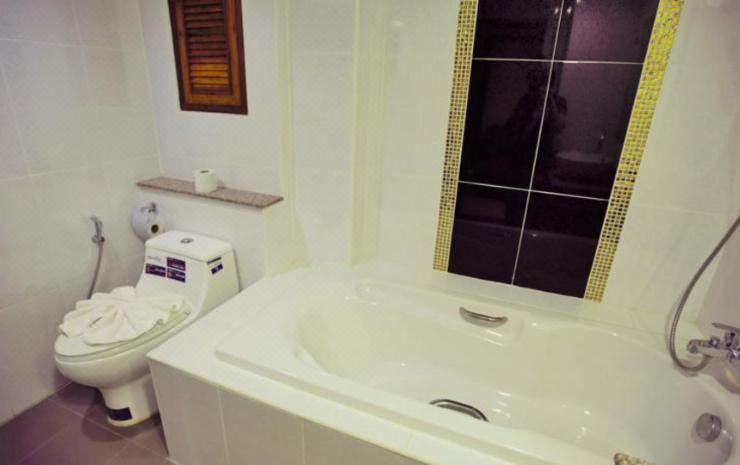 Photo of Bathroom in Old City