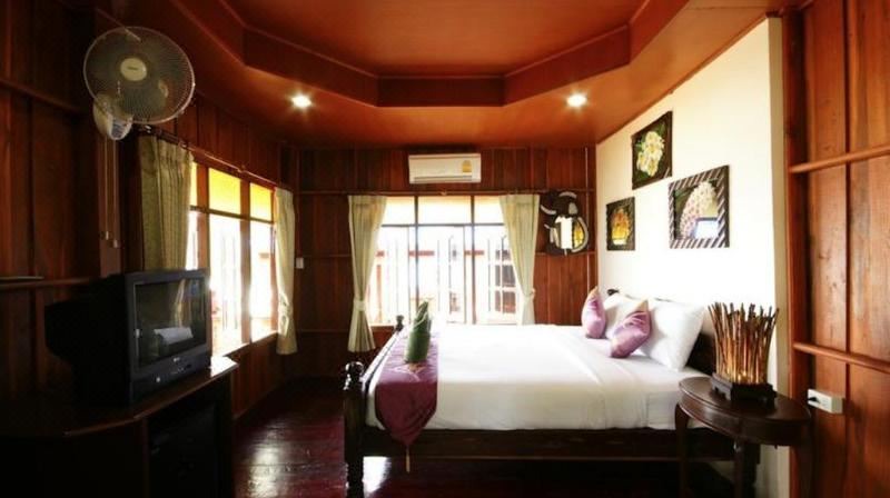 Photo of Bedroom in Wok Tum