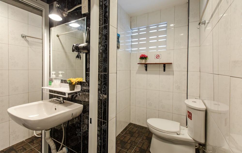 Photo of Bathroom in Talat Yai