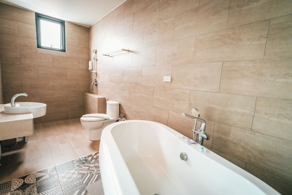 Photo of Bathroom in Chaweng City Center