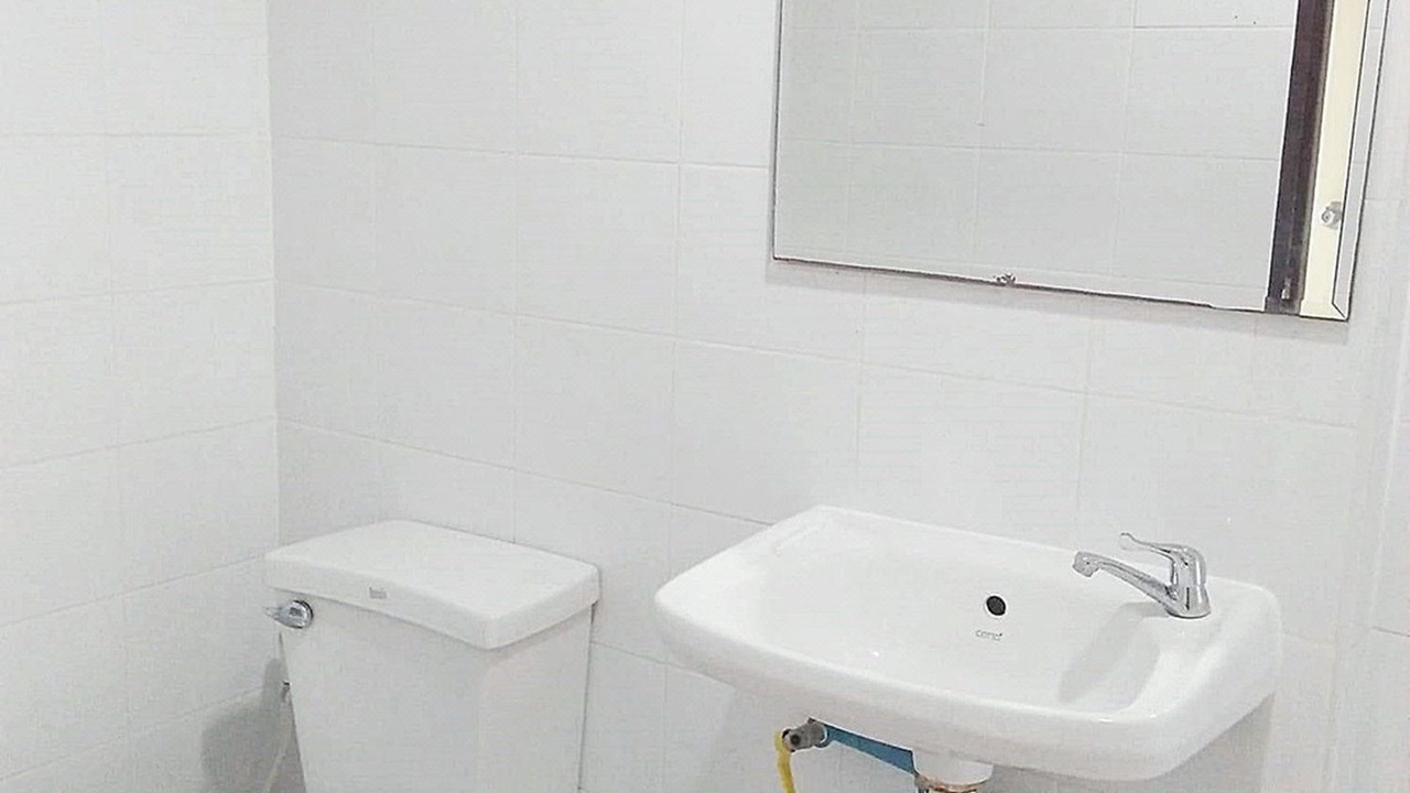 Photo of Bathroom in Pom Prap