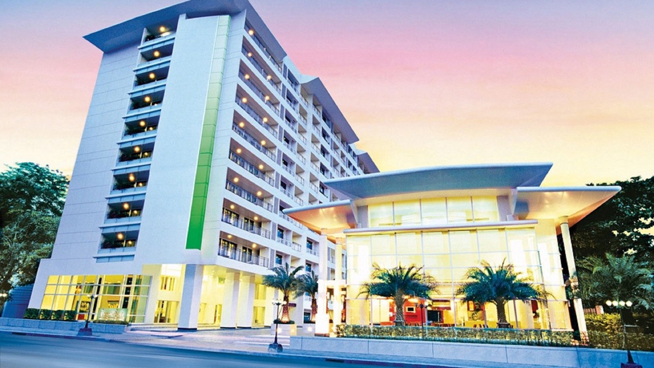 Photo of Buildings in Wattana