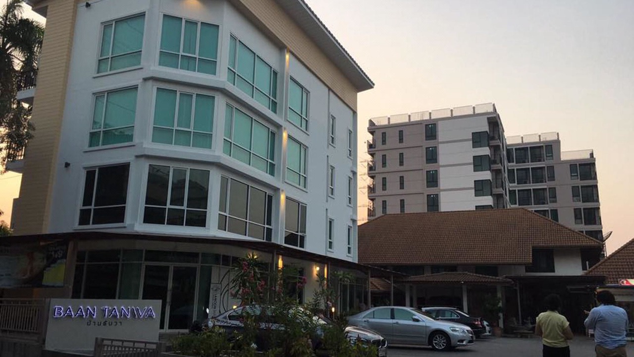 Photo of Buildings in Din Daeng