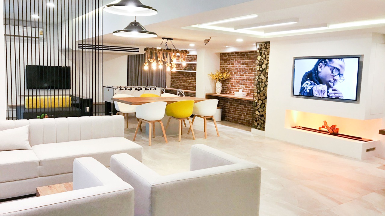 Photo of Livingroom in Chidlom