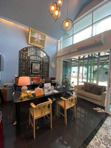 Photo of Livingroom in Lang Suan