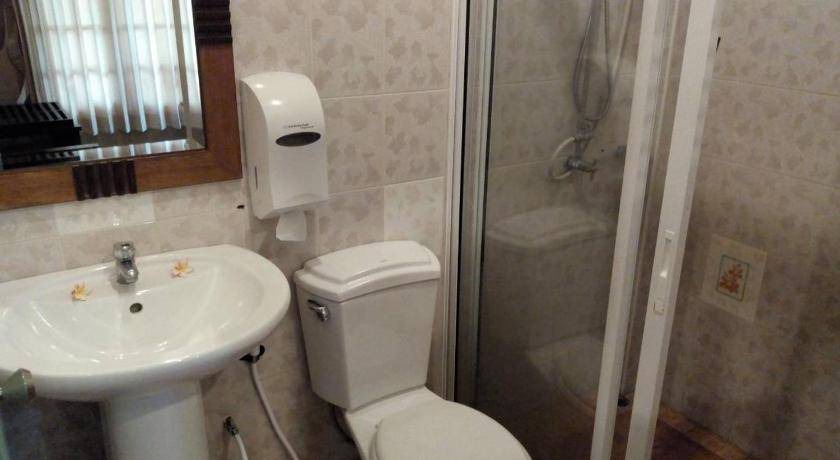 Photo of Bathroom in Thong Chai