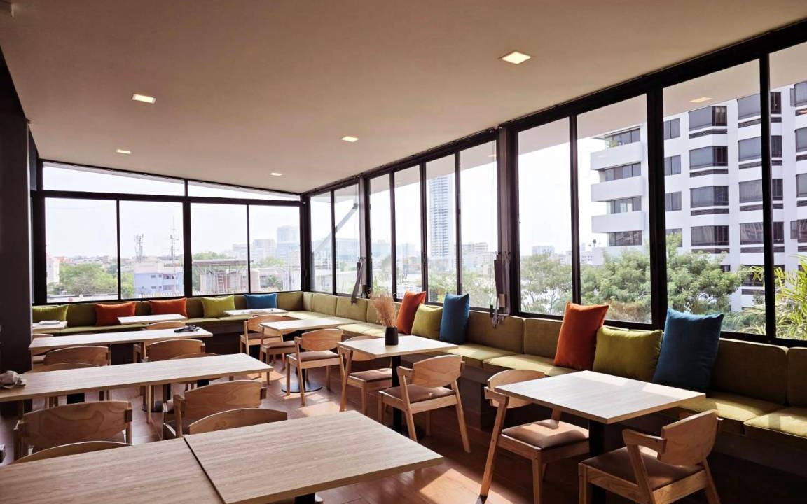 Photo of Livingroom in Wat Sam Phraya