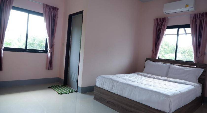 Photo of Bedroom in Nong Thale