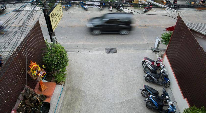 Photo of Others in Nanai Road
