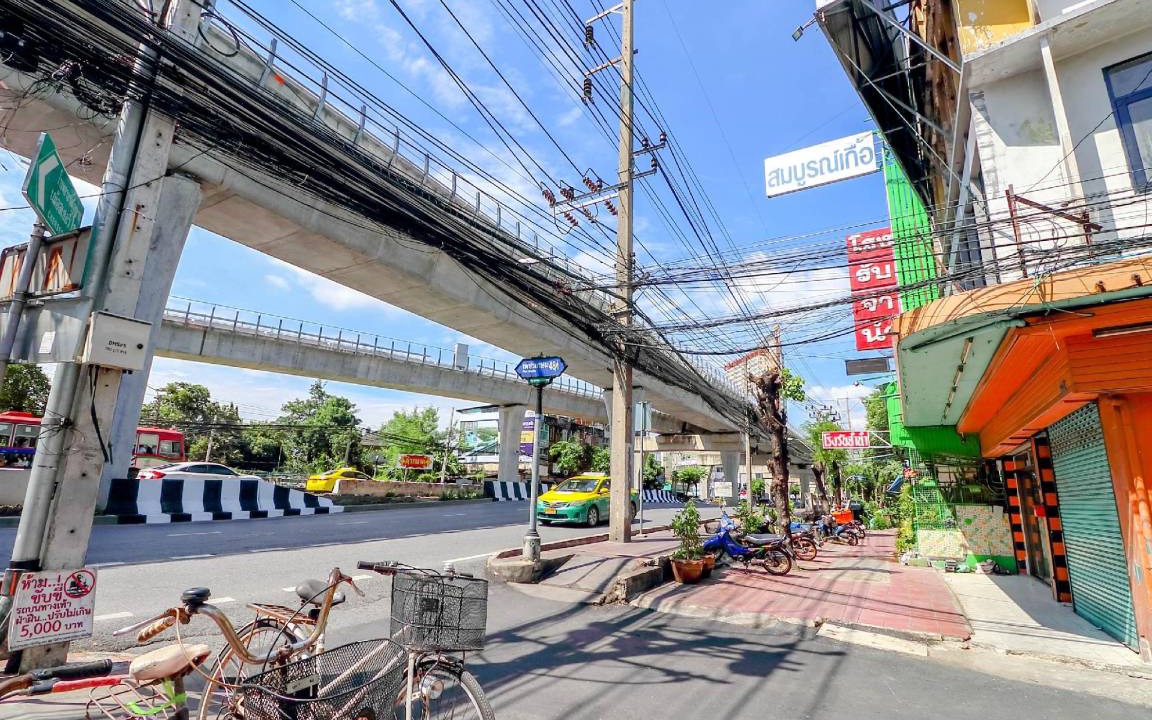 Photo of Others in Phasi Charoen