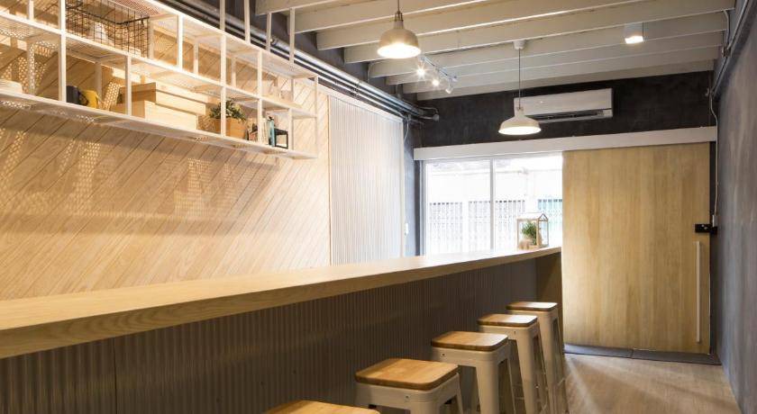 Photo of Kitchen in Khlong Toei Nuea