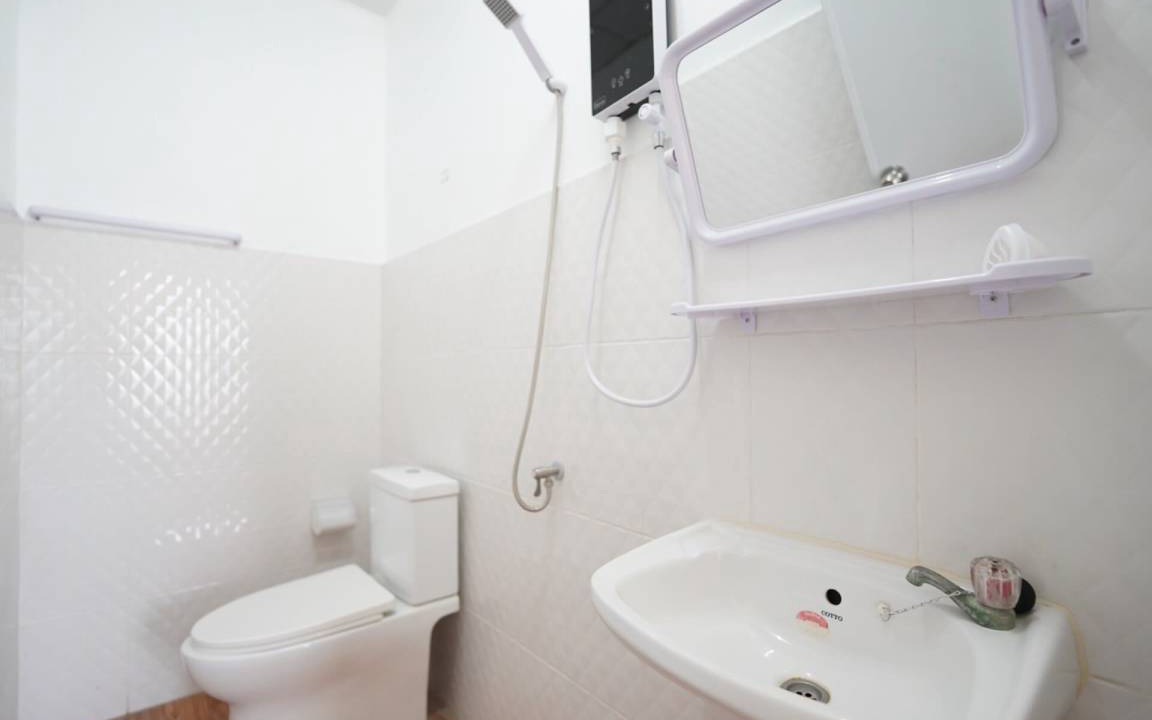 Photo of Bathroom in Chom Phon