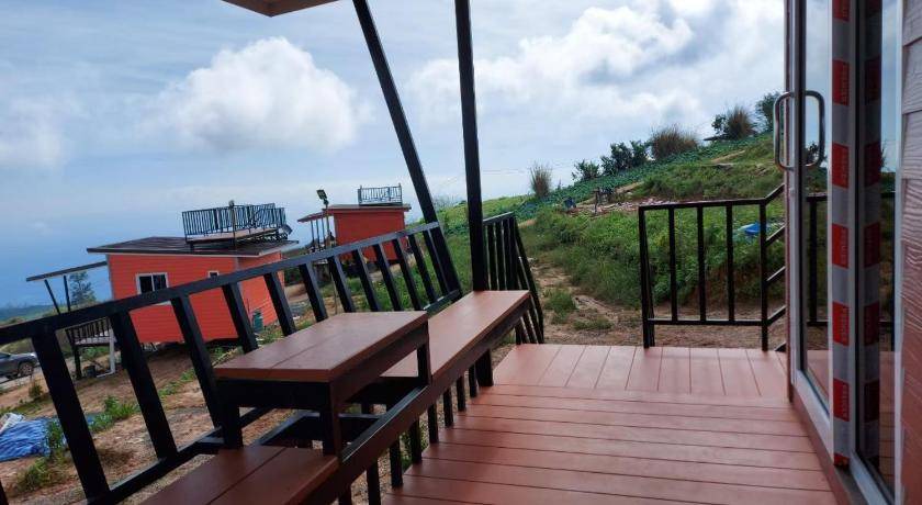 Photo of Patio Balcony in Lom Kao