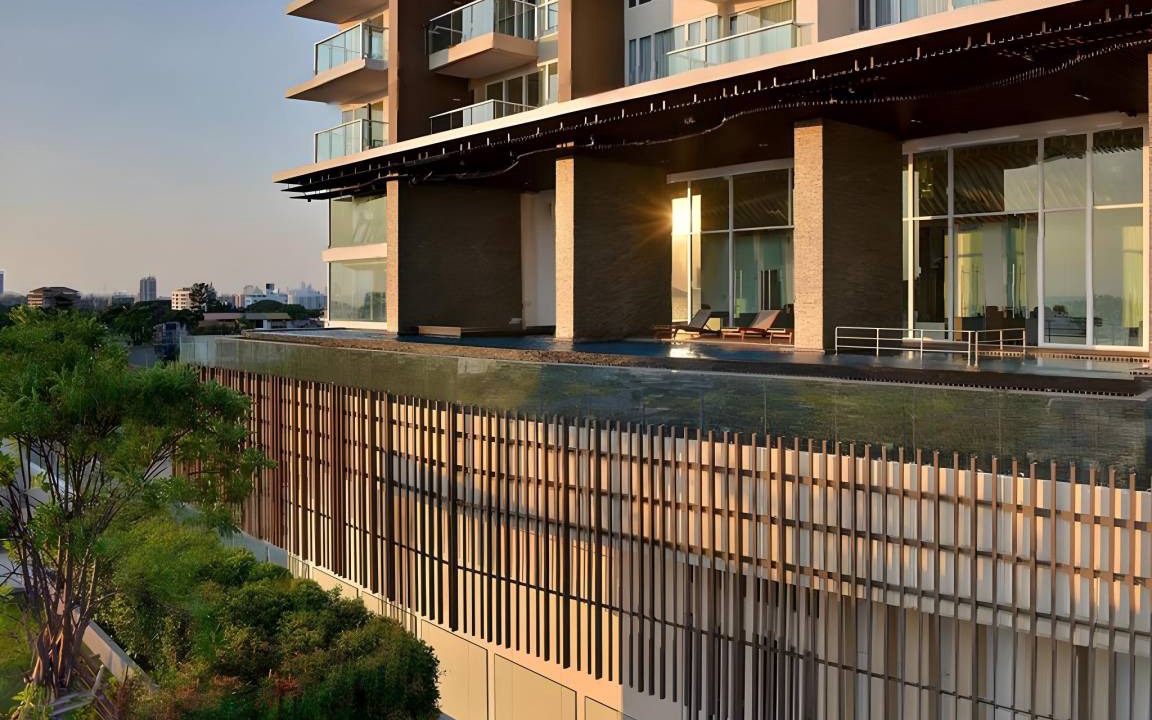 Photo of Patio Balcony in Na Kluea