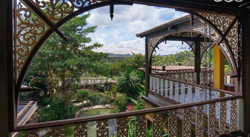 Photo of Patio Balcony in Pak Tho