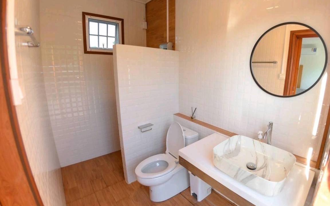 Photo of Bathroom in Khanong Phra