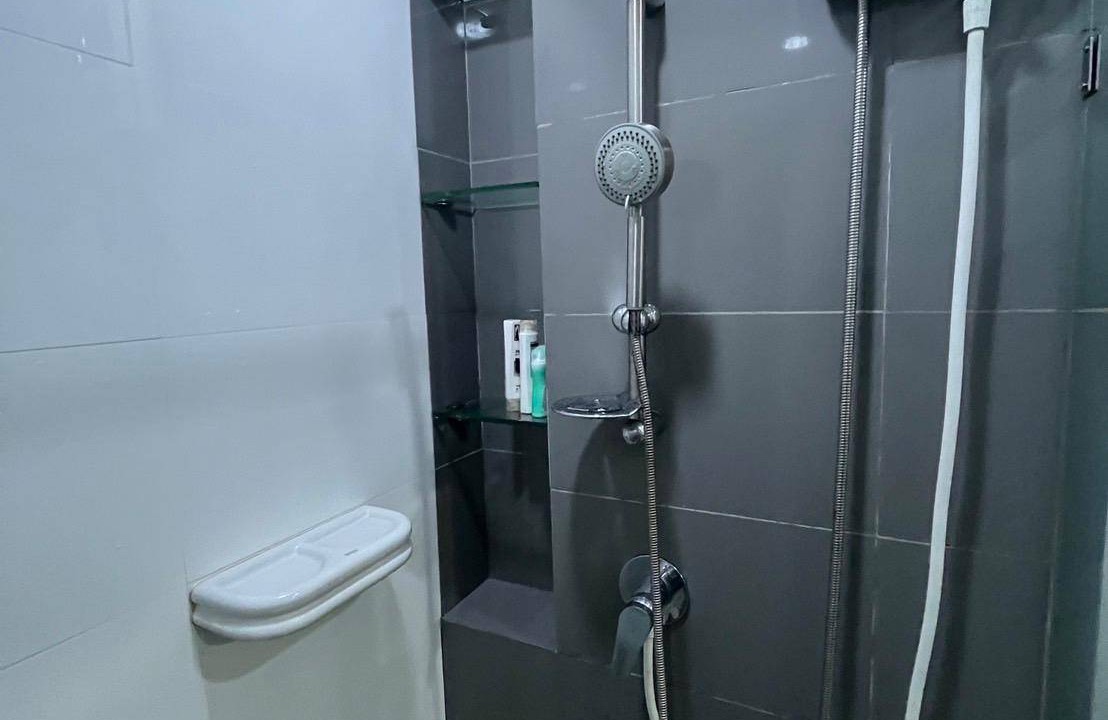 Photo of Bathroom in Lak Si