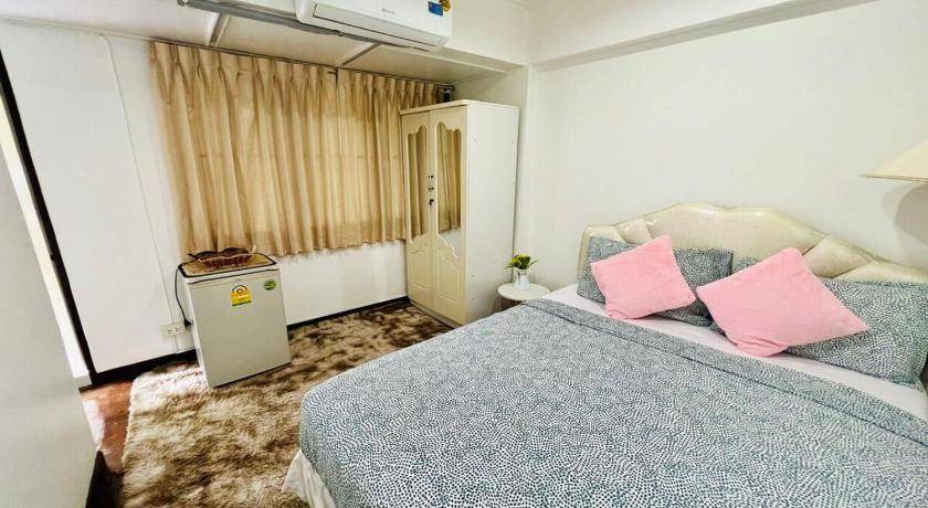 Photo of Bedroom in Asoke