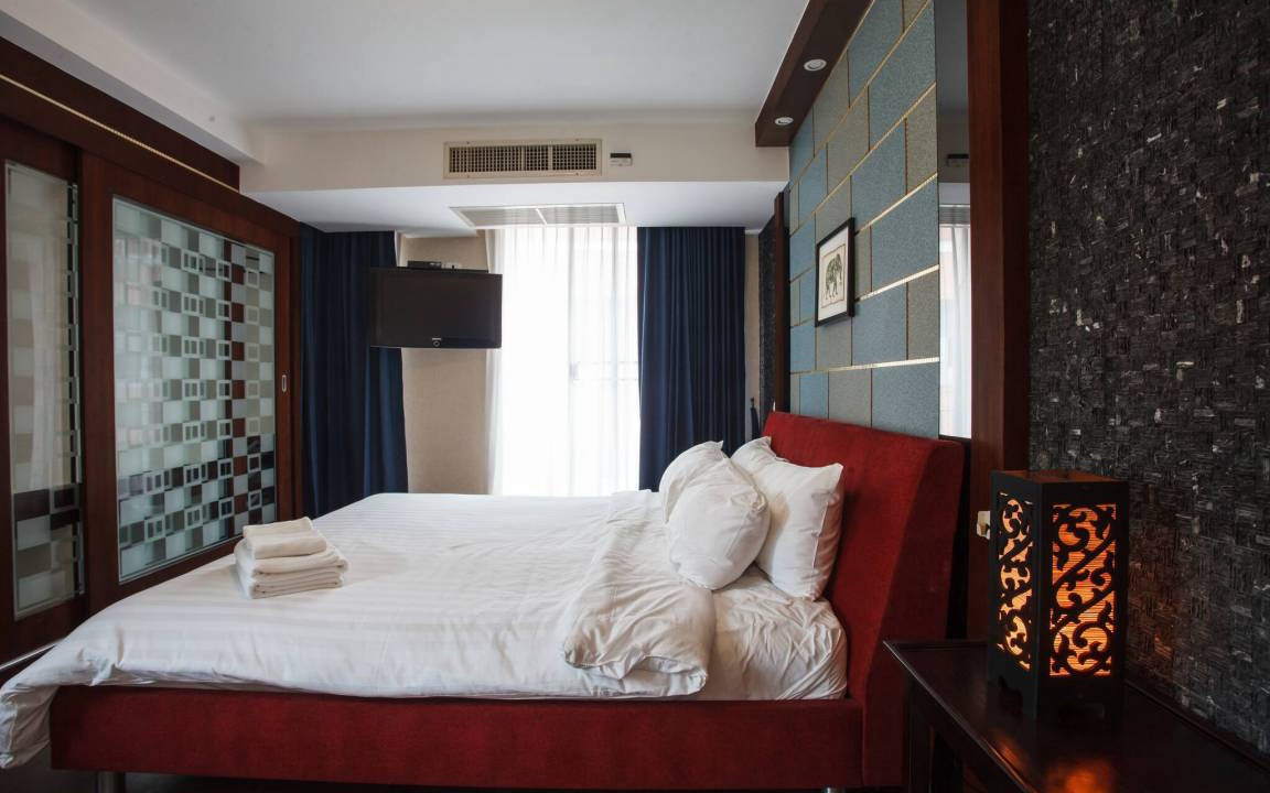Photo of Bedroom in Khlong Toei Nuea