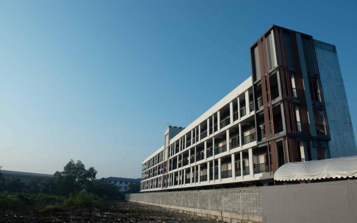 Photo of Buildings in Samut Sakhon