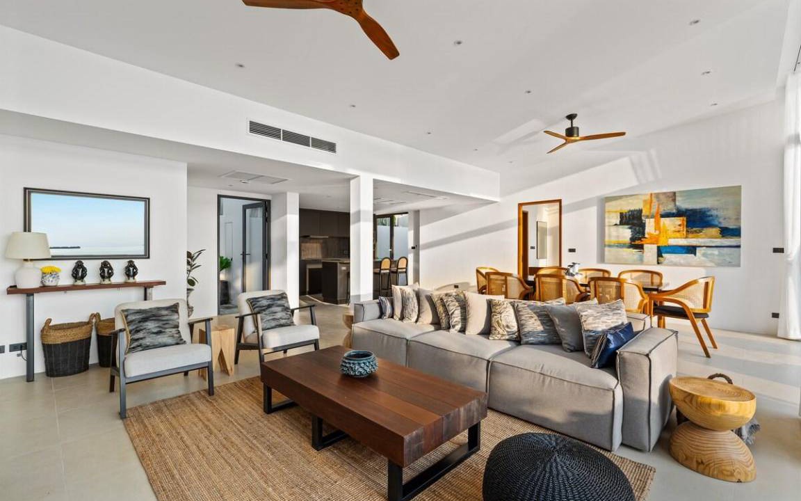 Photo of Livingroom in Ang Thong