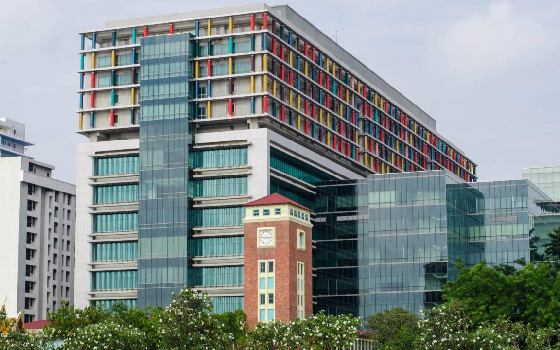 Photo of Buildings in Bang Khun Phrom