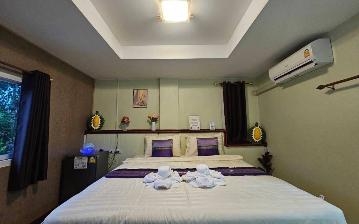 Photo of Bedroom in Saen Saep