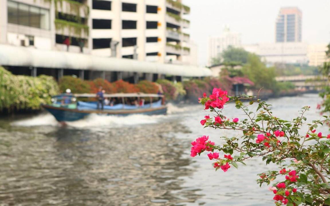 Photo of Buildings in Khlong Tan Nuea